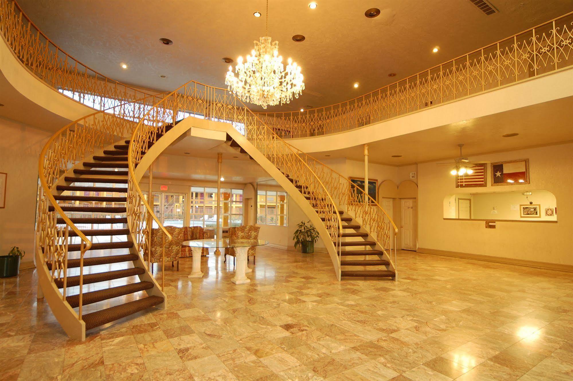 Rodeway Inn Conference Center Beaumont Exterior photo